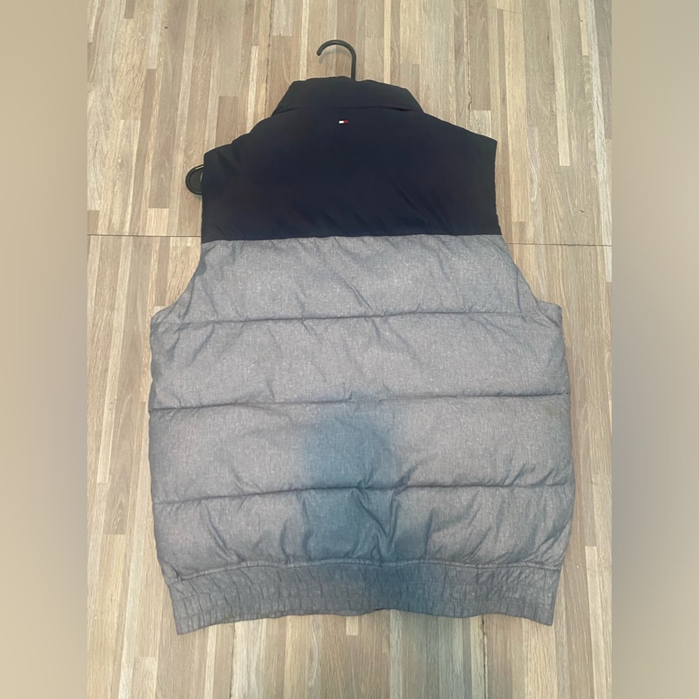 Tommy hilfigure puffer jacket